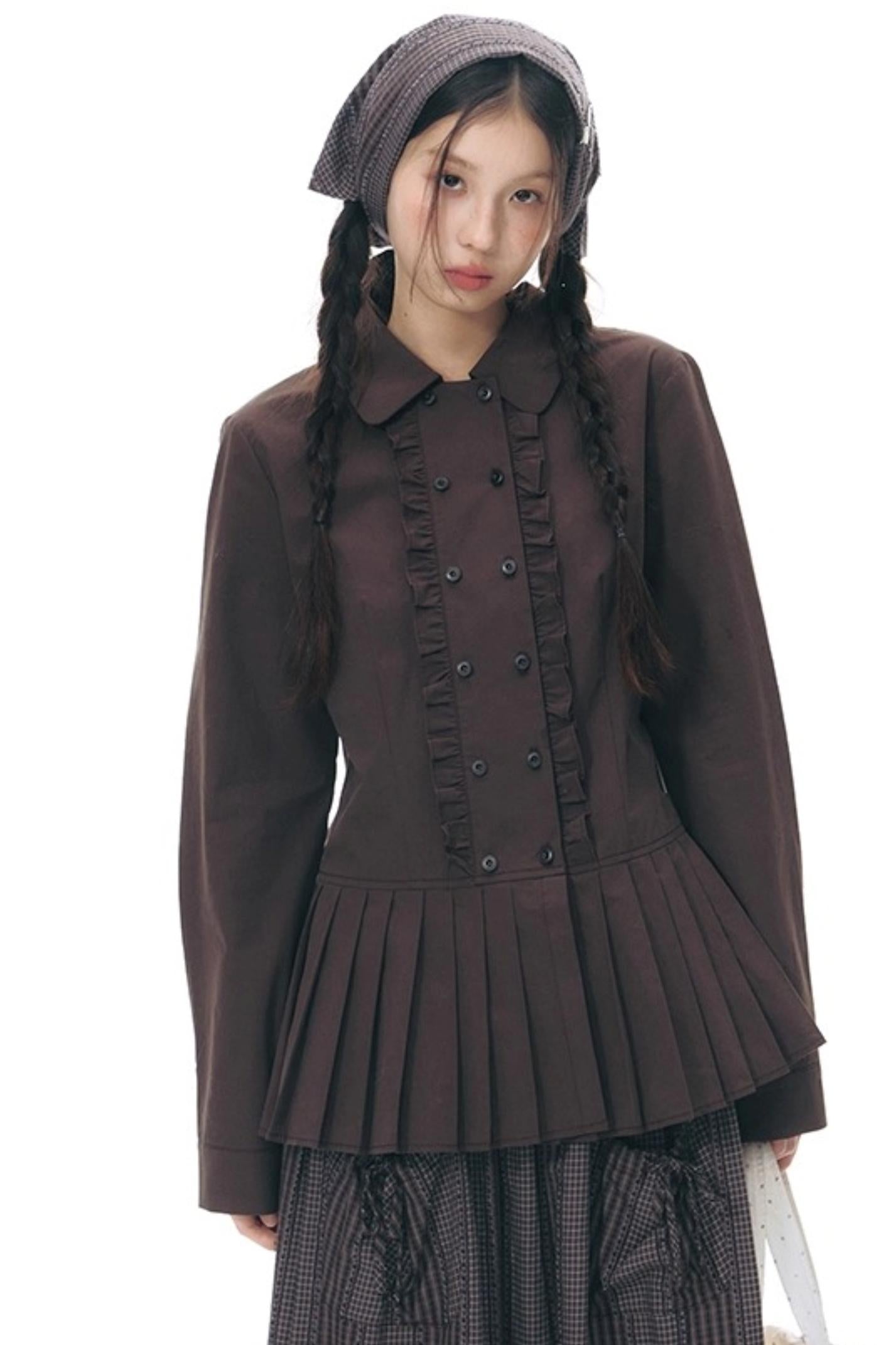 ラッフルダブルブレスタフリルトップス