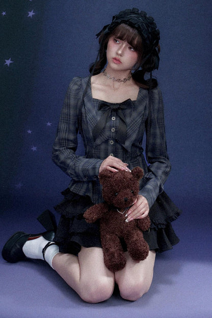 Retro Palace Long Sleeve Blouse