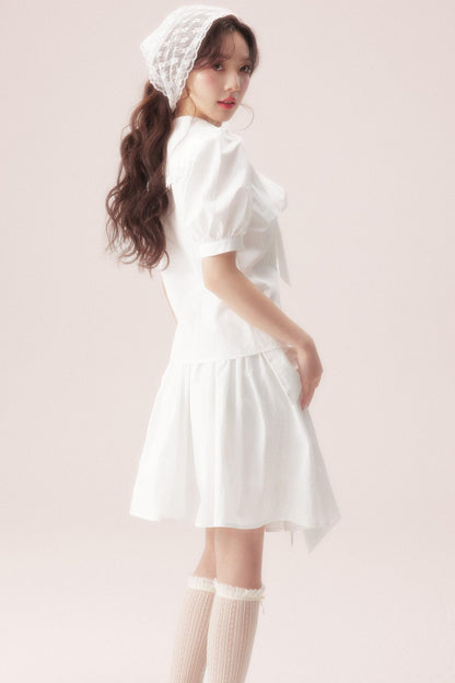 海盐蝴蝶结衬衫+半裙