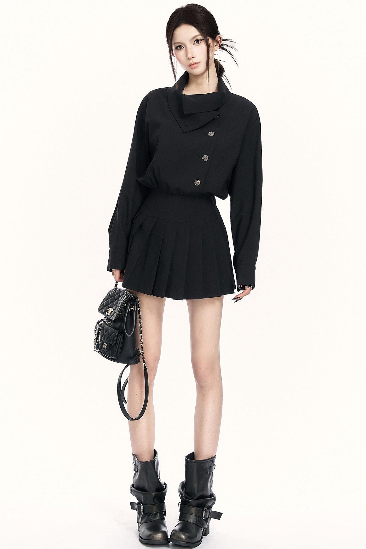 レトロプリーテッドコミュータードレス