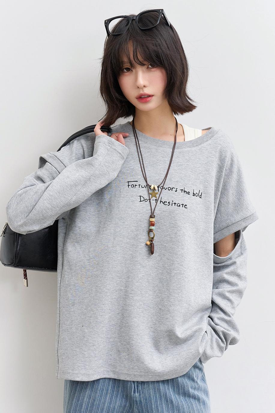 モードカジュアルロングネックレス