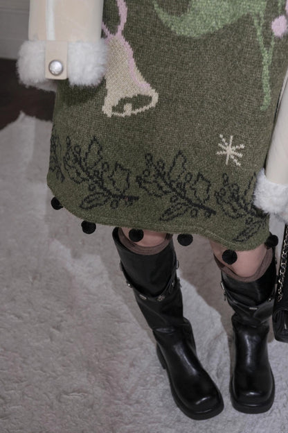 ダークグリーンニットベスト