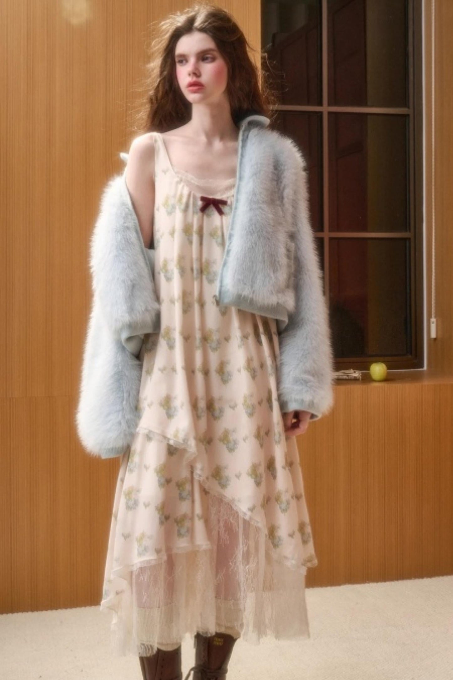 ライトボリュームファーショートコート