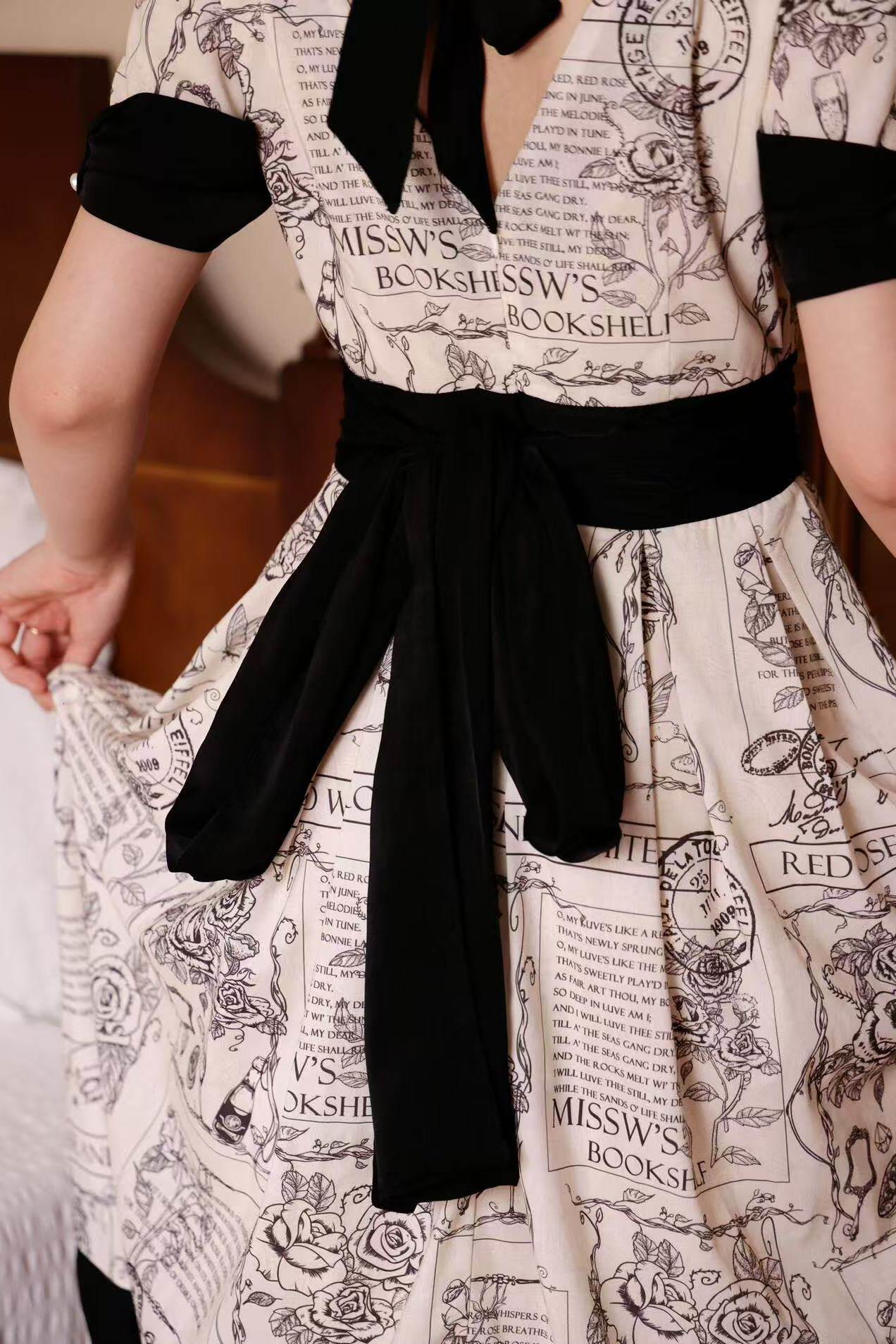 Rose Print Classical Dress