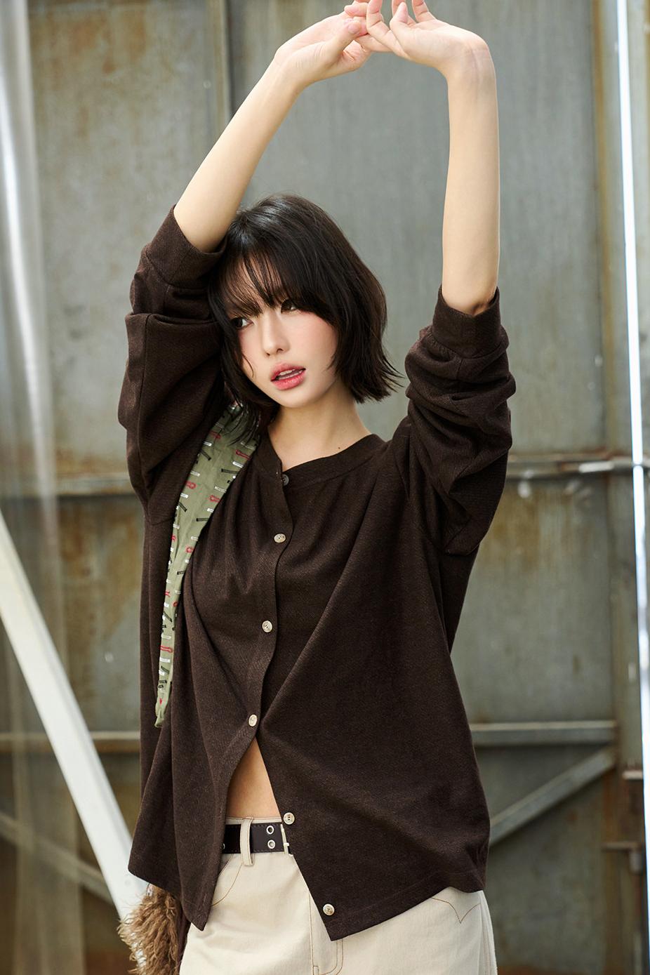 リバーシブルVネックカーディガン