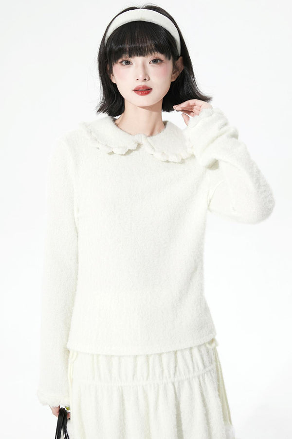 Feather Yarn Doll Collar Sweater