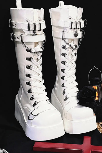 Punk-Langstiefel mit Kette und Plateausohle