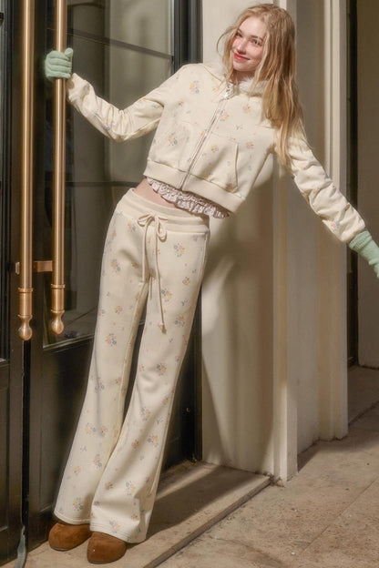 フローラルフラワーファーフードジャケット+ルーズコート+ロングパンツ