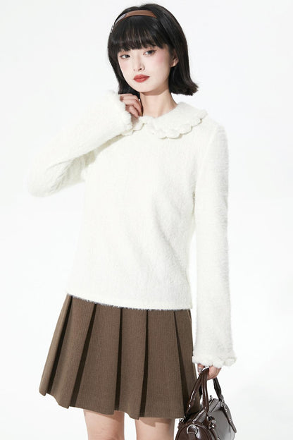Feather Yarn Doll Collar Sweater