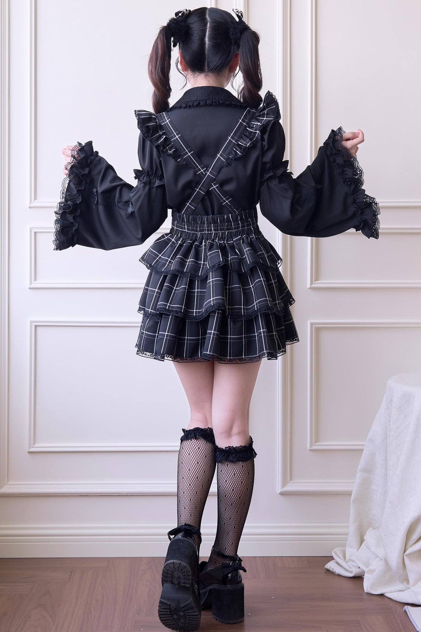 サブカル地雷ビブスカートセットアップ