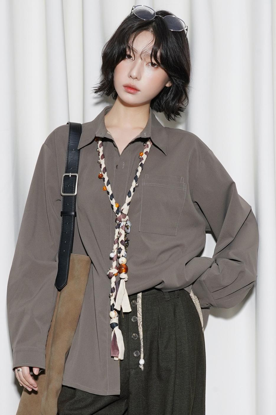 ベーシックソリッドロングスリーブシャツ