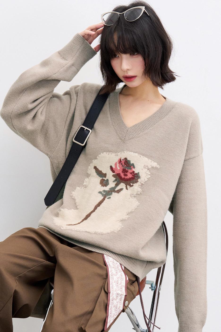 Rose Pattern Buoy Neck Sweater