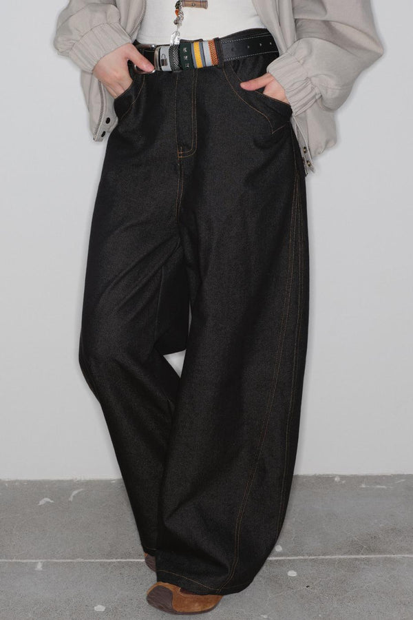 ルーズワイドモードデニムパンツ