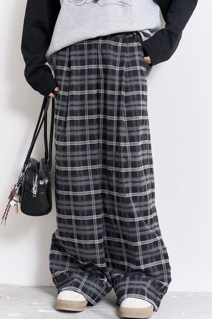 ストレートレッグチェックパンツ