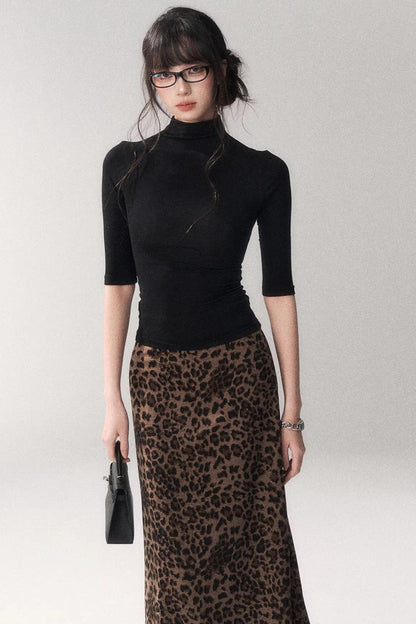 Retro Mid-Sleeve Slim Top