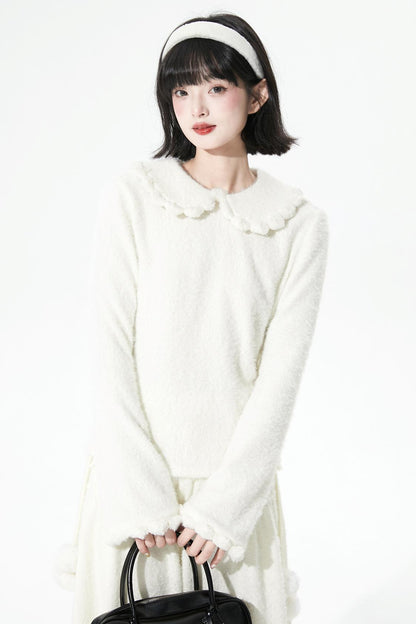 Feather Yarn Doll Collar Sweater