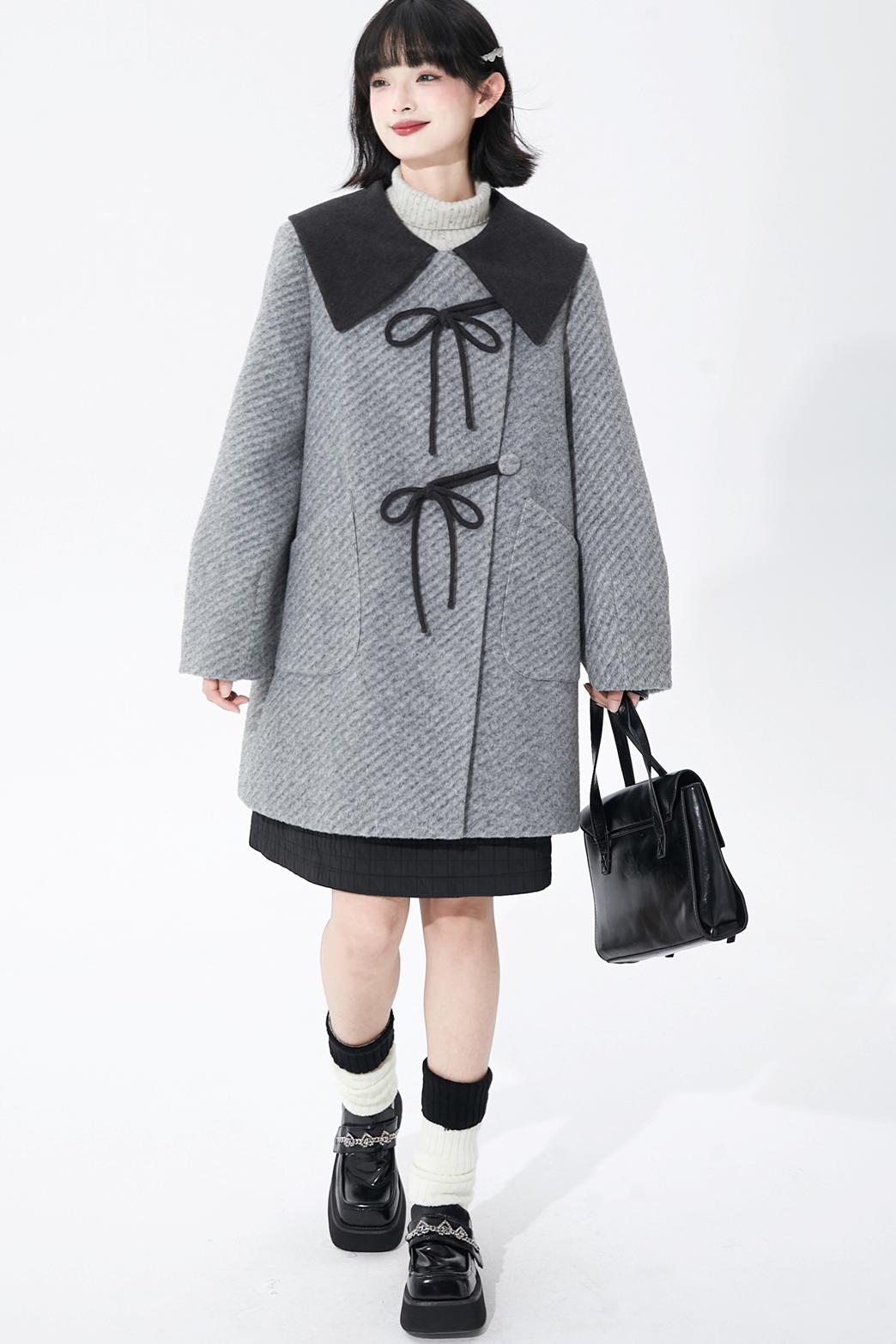 レトログレイウールンコート