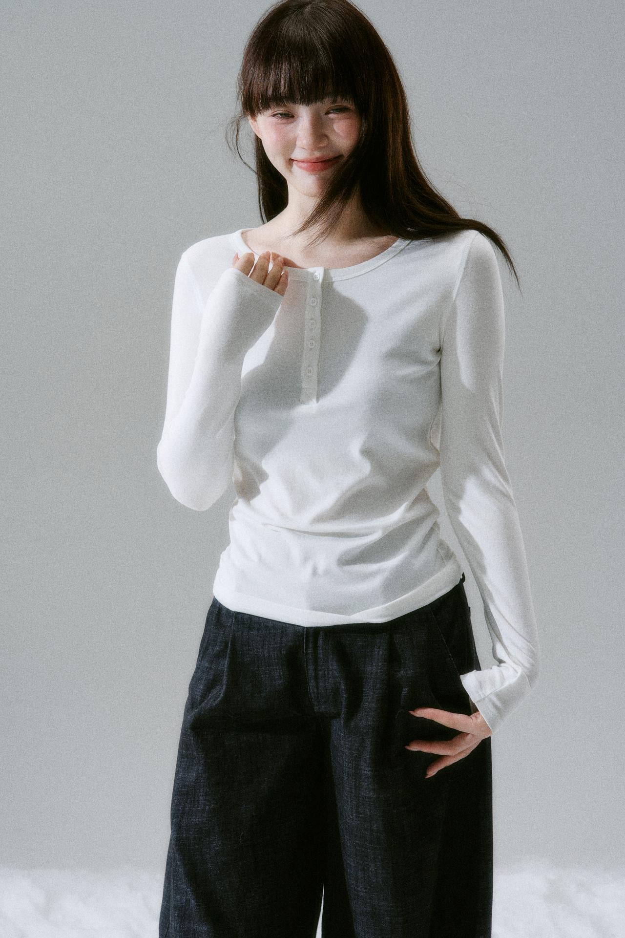 Button design slim top