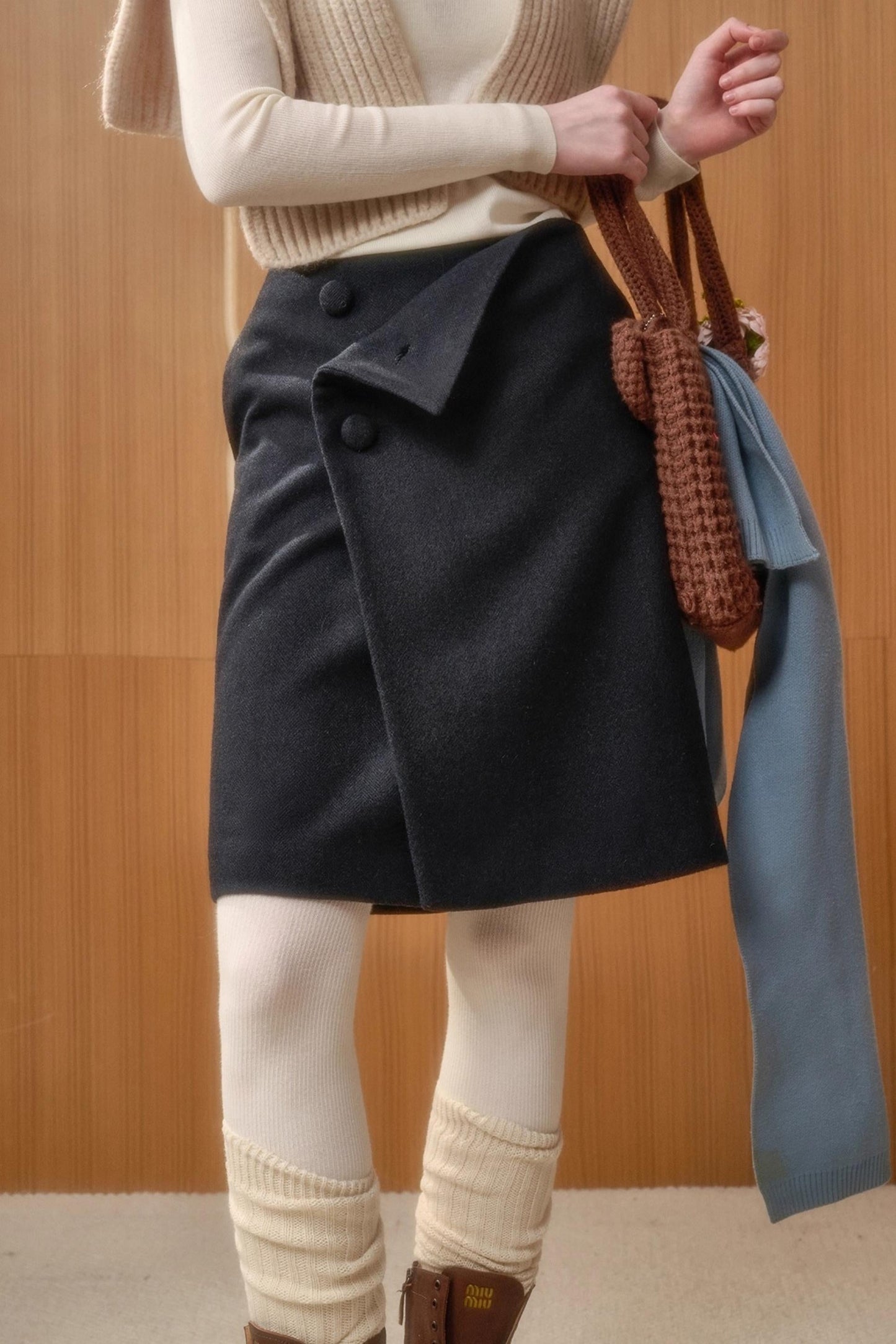 スイートタイトミディスカート