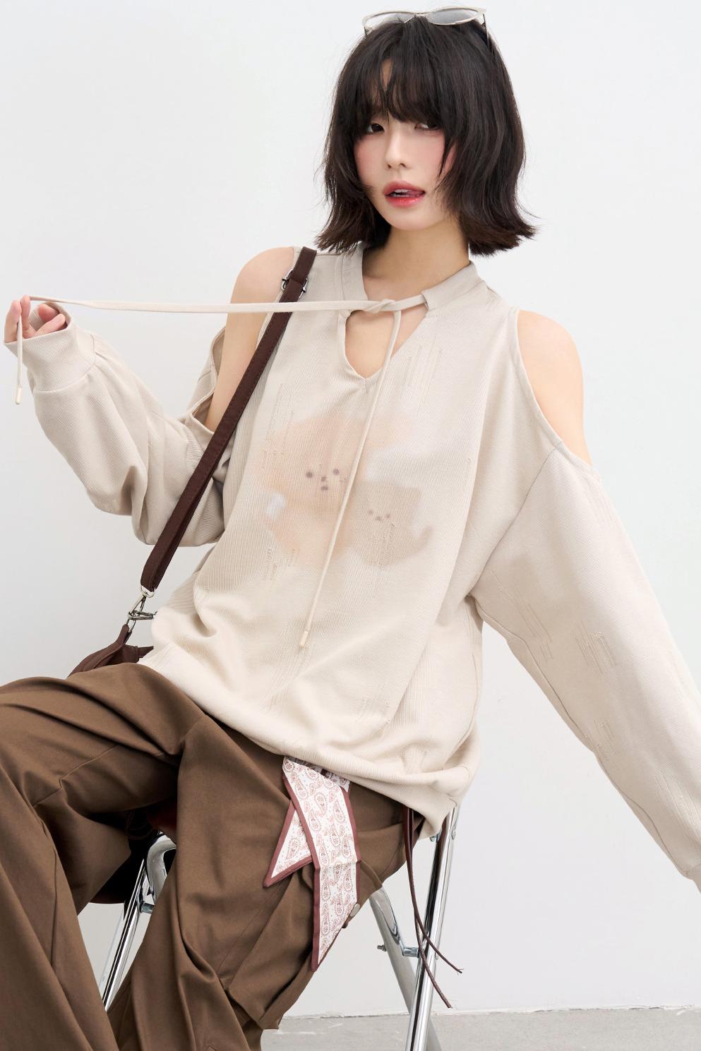 Off-the-shoulder Printed Blouse