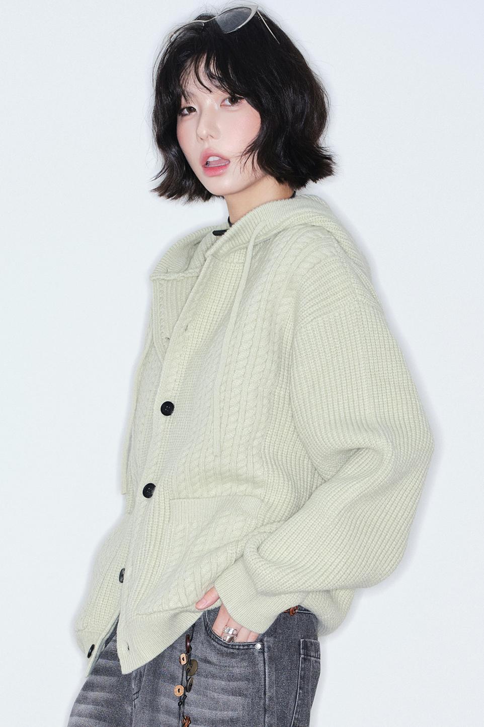 Gravity Knitted Hooded Jacket