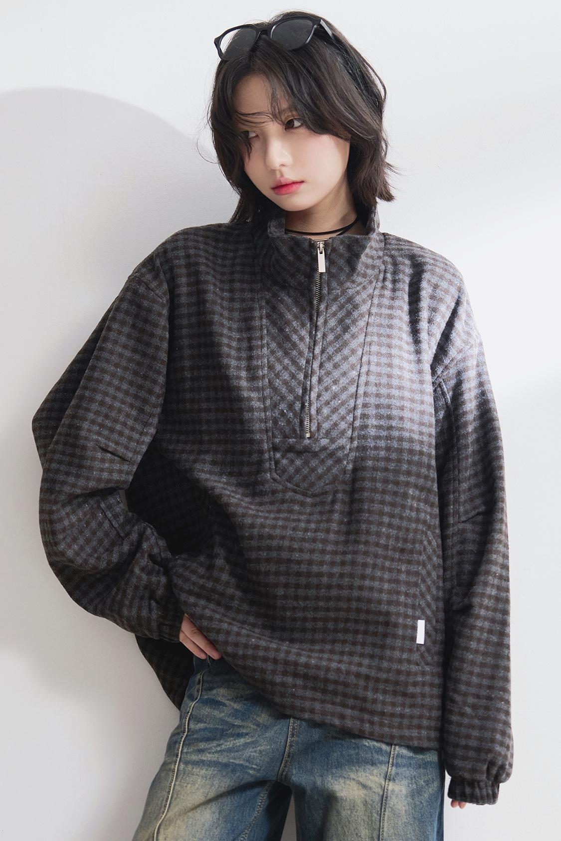Half-zip stand collar check sweatshirt