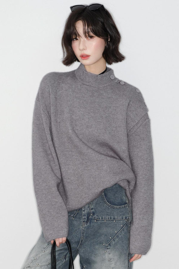 solid-collar knitted sweater