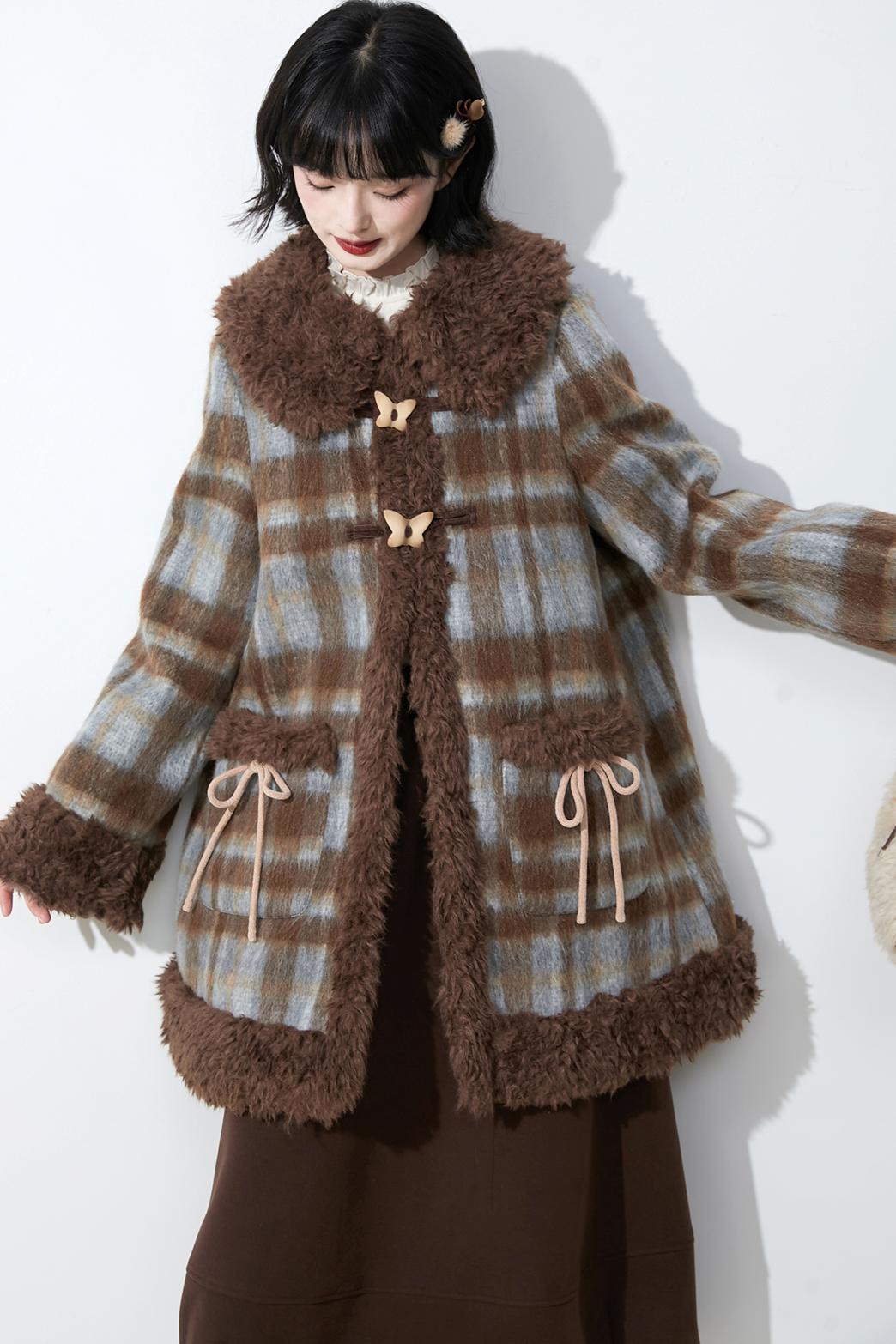 ブラウンチェックファーカラ―コート