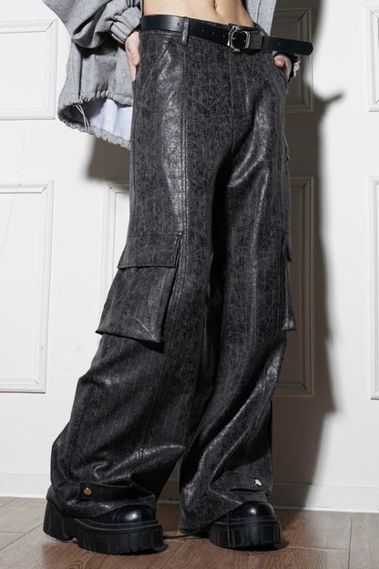 テクスチャードストライプレザーパンツ