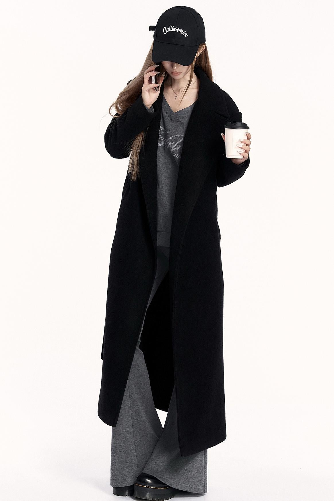 Brushed V-Neck Sweatshirt Setup