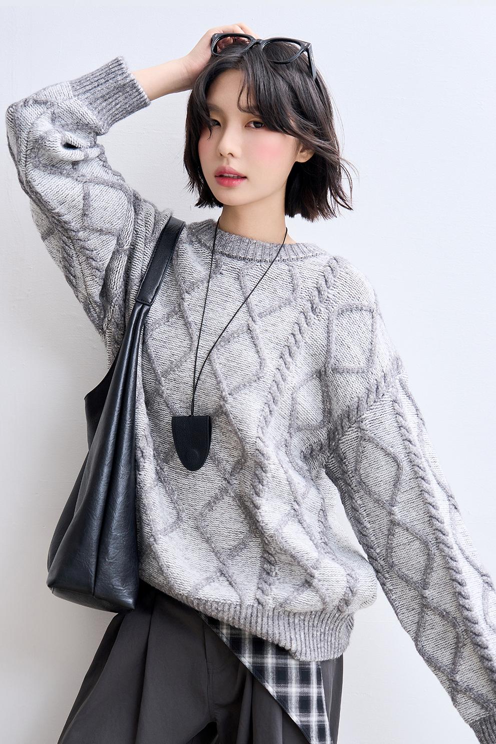 レトロダイヤモンドニットスウェット