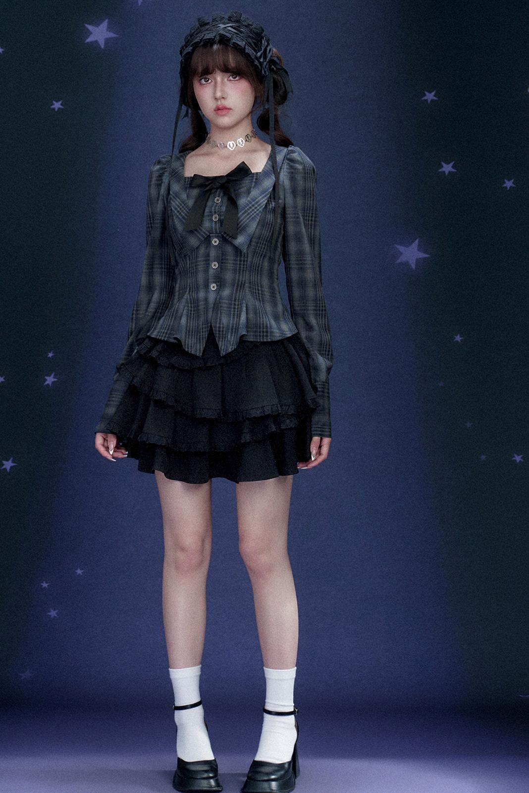 Retro Palace Long Sleeve Blouse