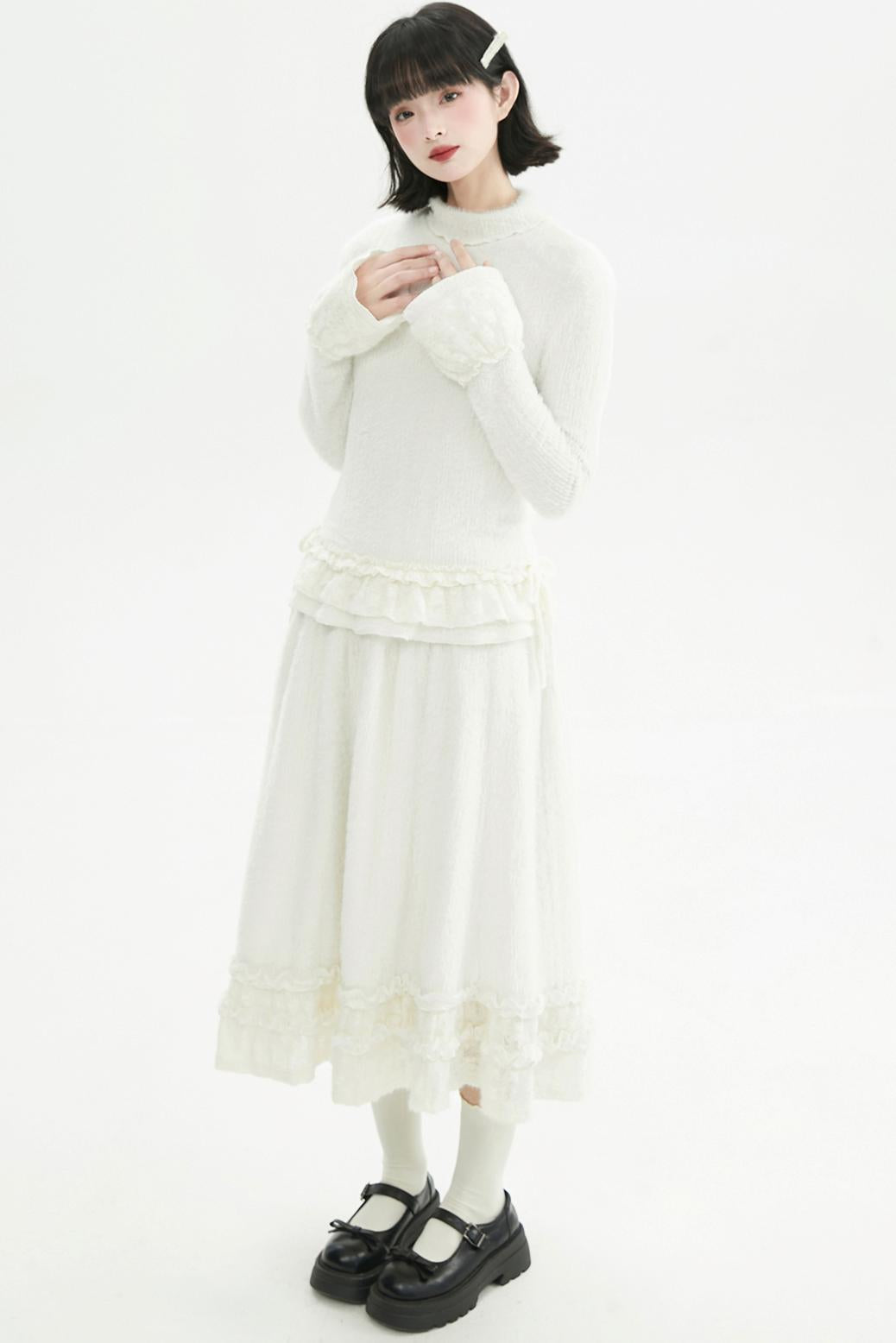 クリーミーラッフルヘムニットスカート