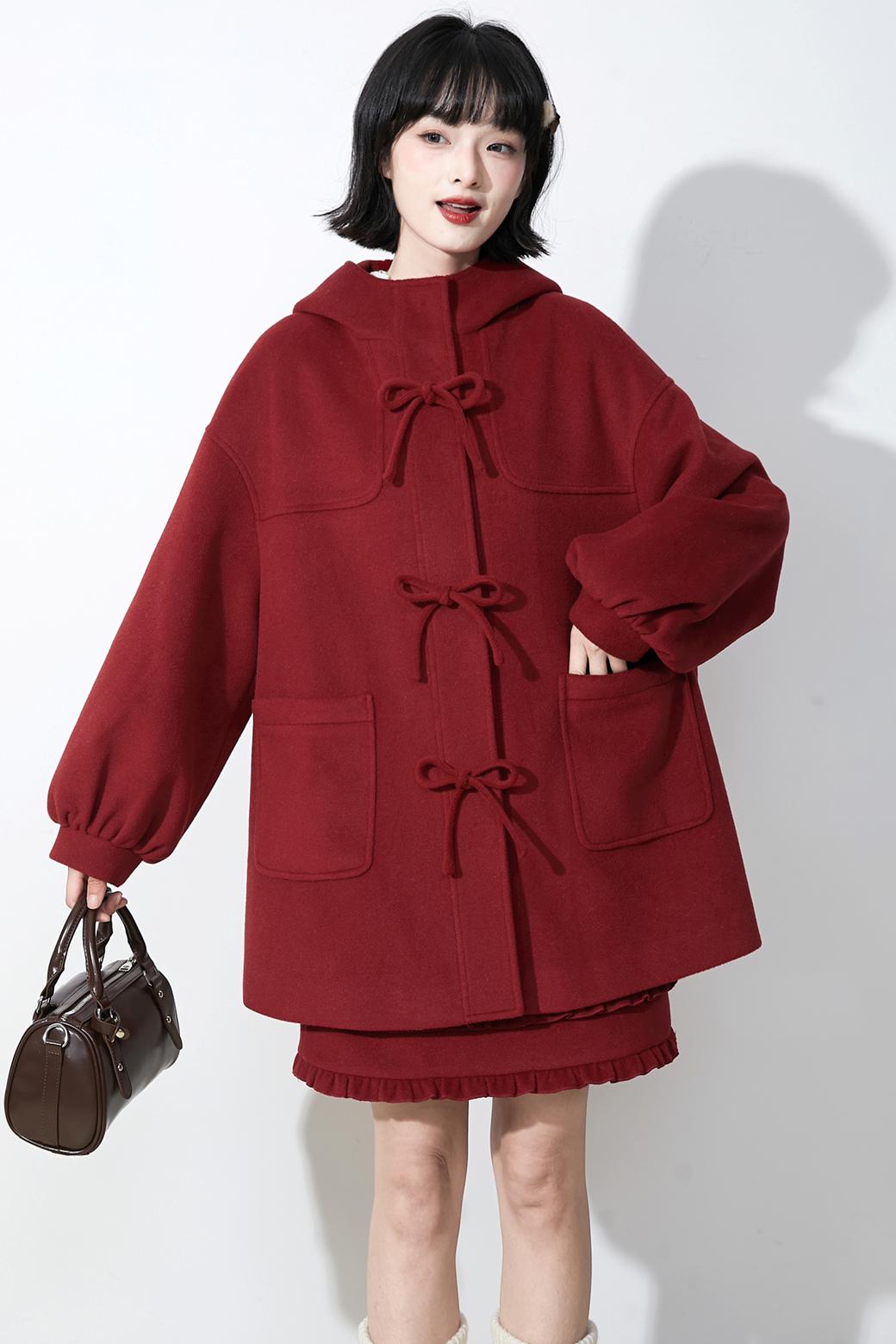 レッドフーデンウーレンコート