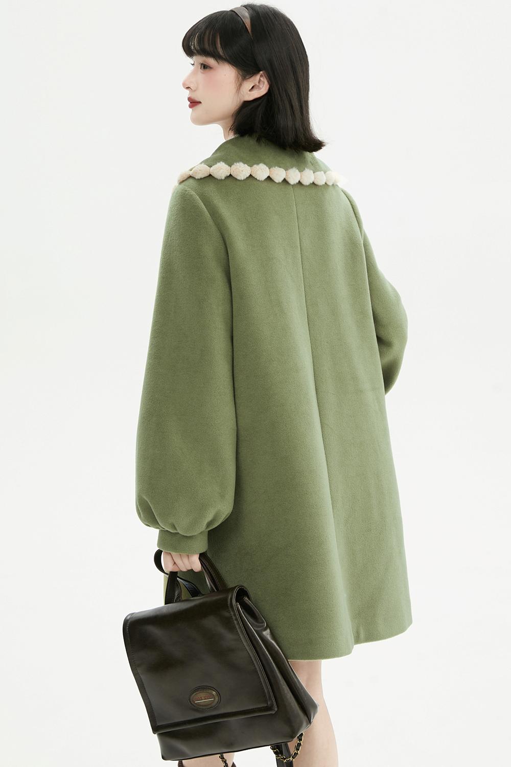 ジャスミングリーンウールコート