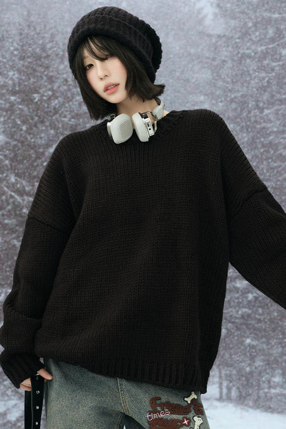 ラウンドネックニットスウェーター