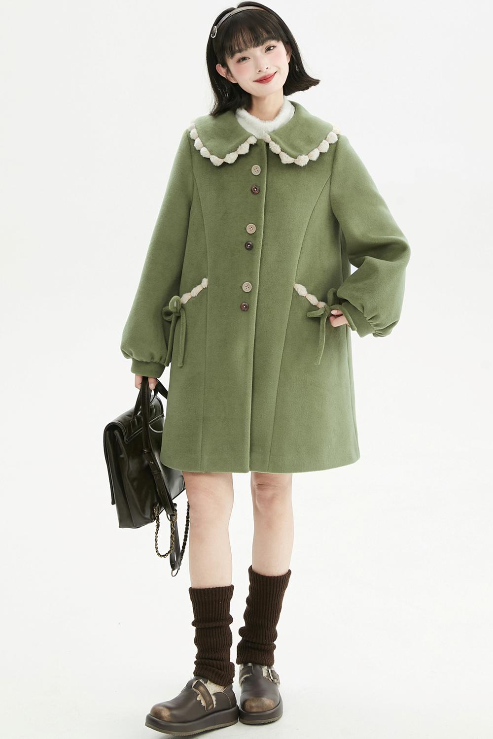 ジャスミングリーンウールコート