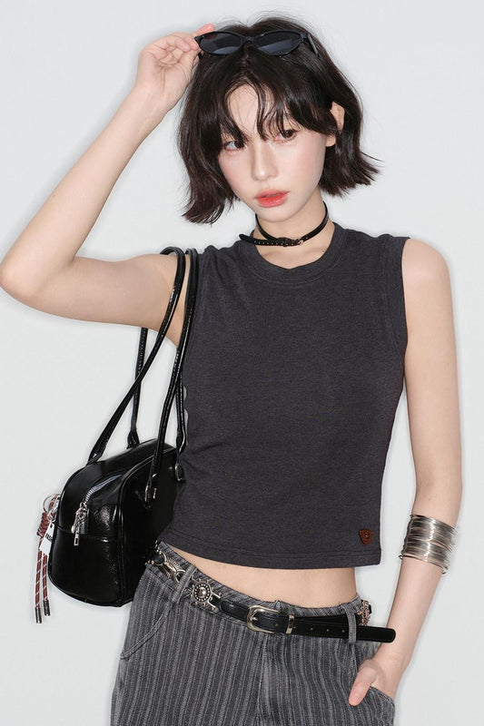 スリムフィットスリーブレストップス