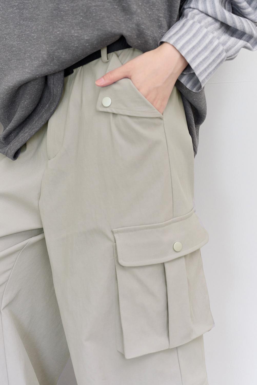 グラビティカーゴパンツ