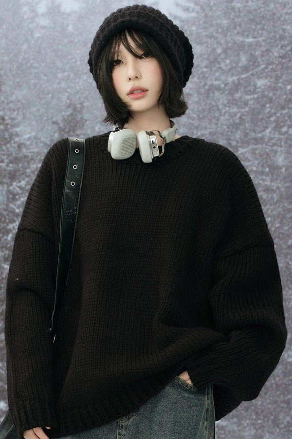 ラウンドネックニットスウェーター