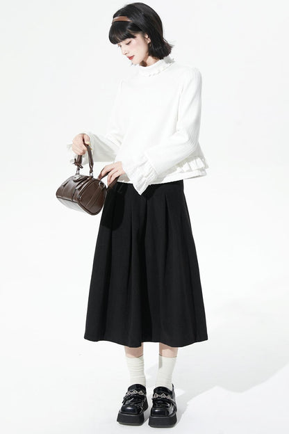 ホワイトストライプジャカードセーター