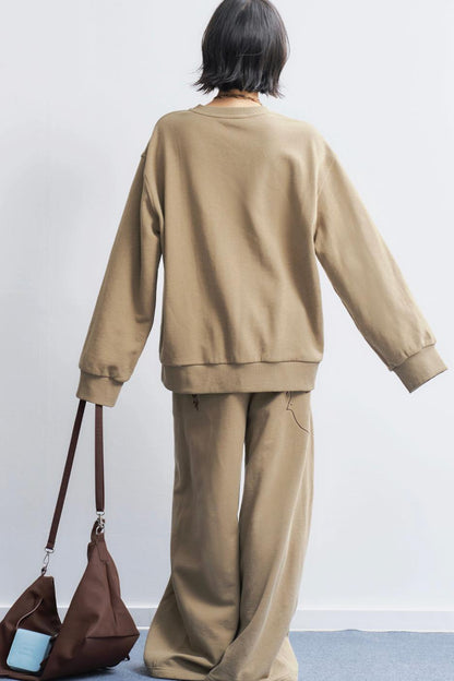 エンブロイダリーロングスリーブニットスウェット