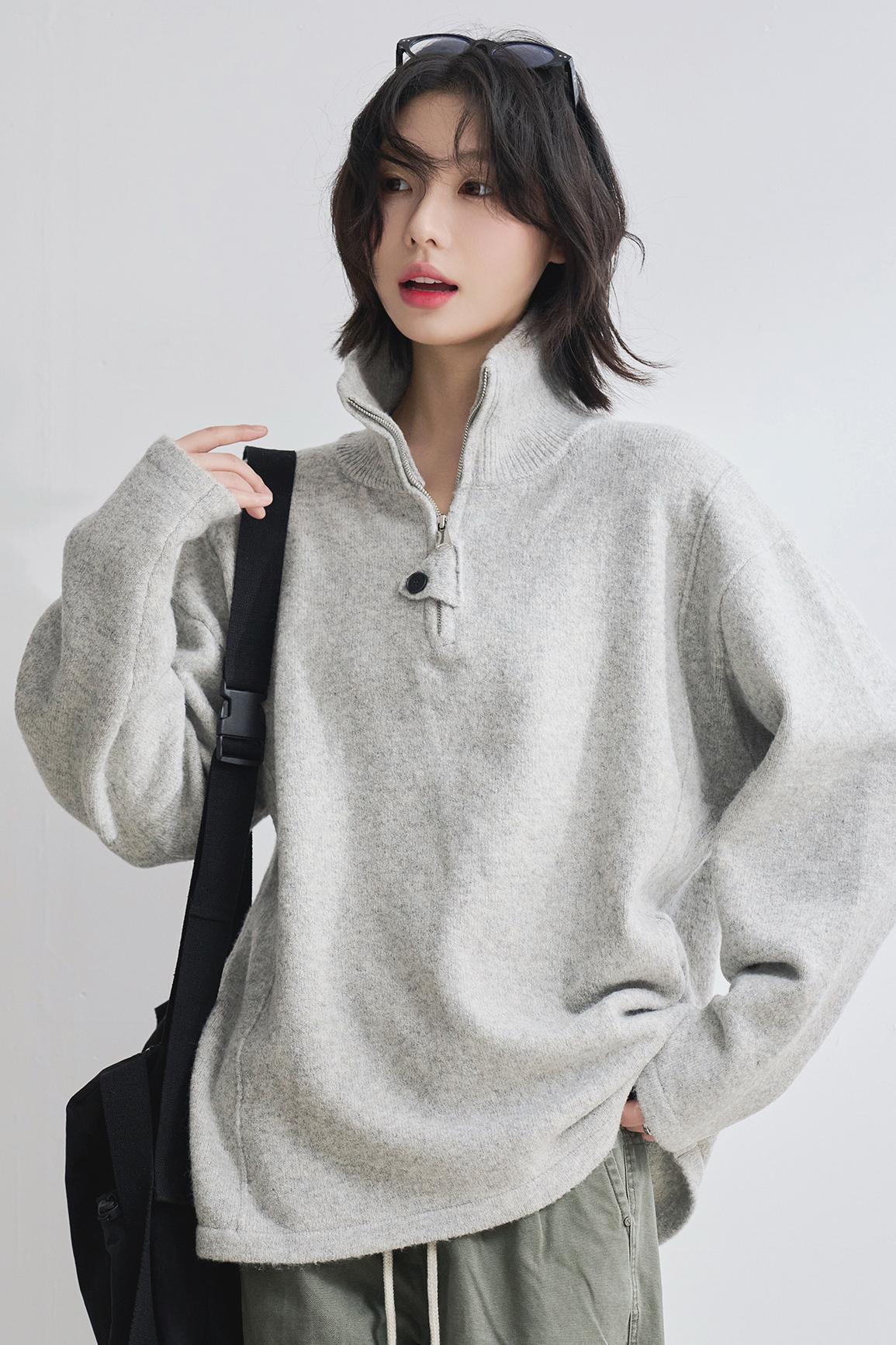 Stand Neck Knit Sweater