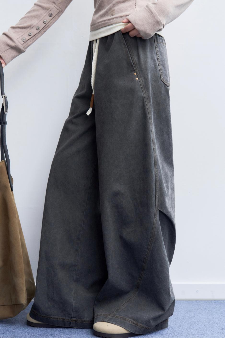 ルーズフィットスラックススタイルパンツ