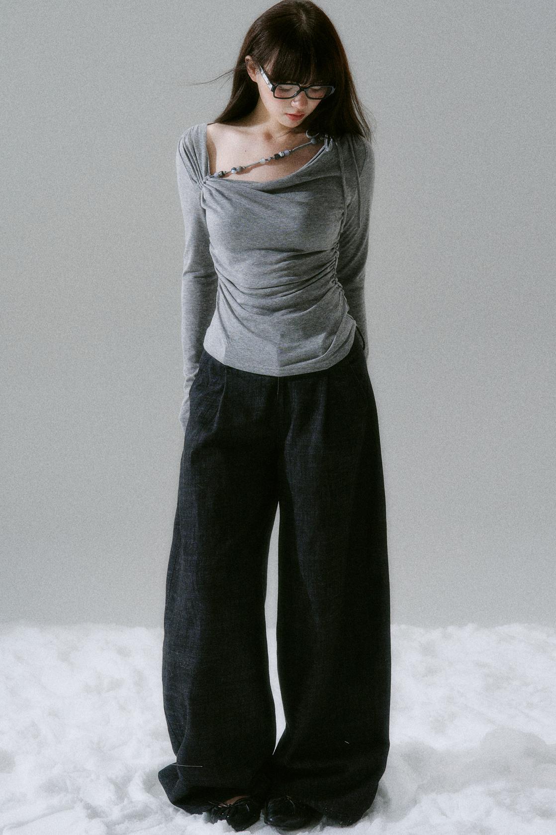 Open collar tight mode top