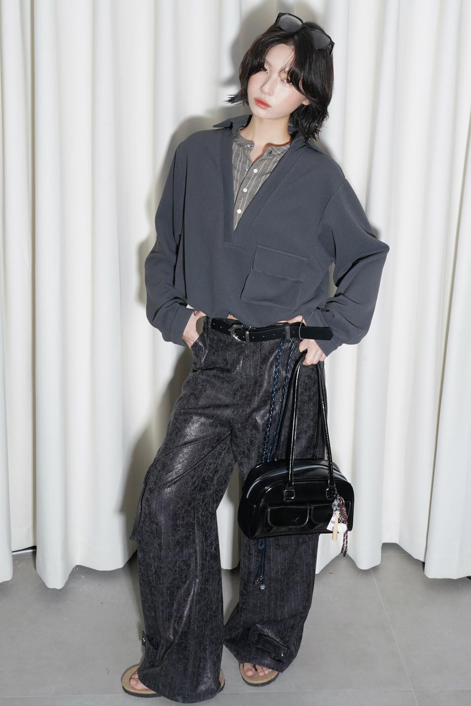 テクスチャードストライプレザーパンツ