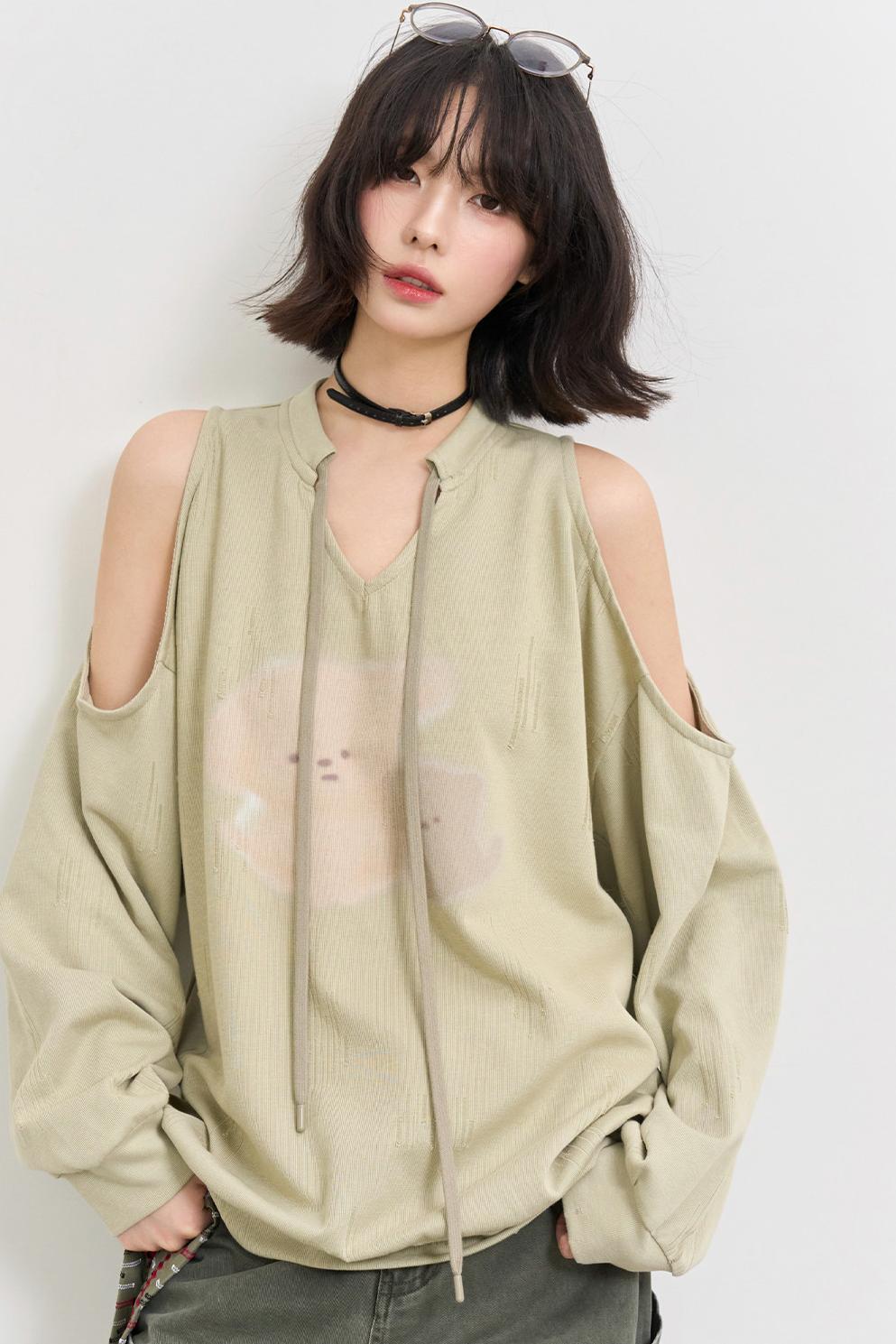 Off-the-shoulder Printed Blouse