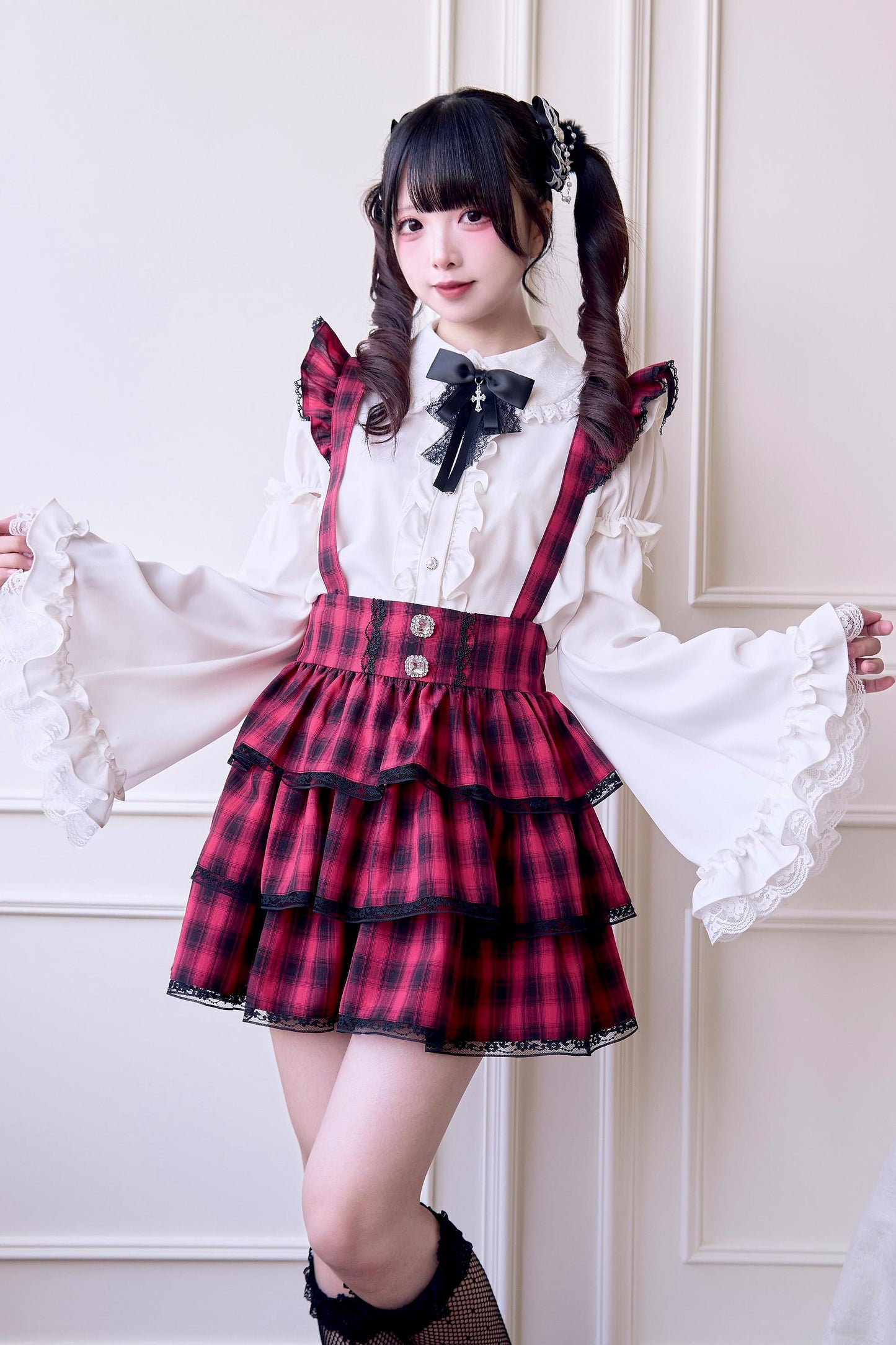 サブカル地雷ビブスカートセットアップ