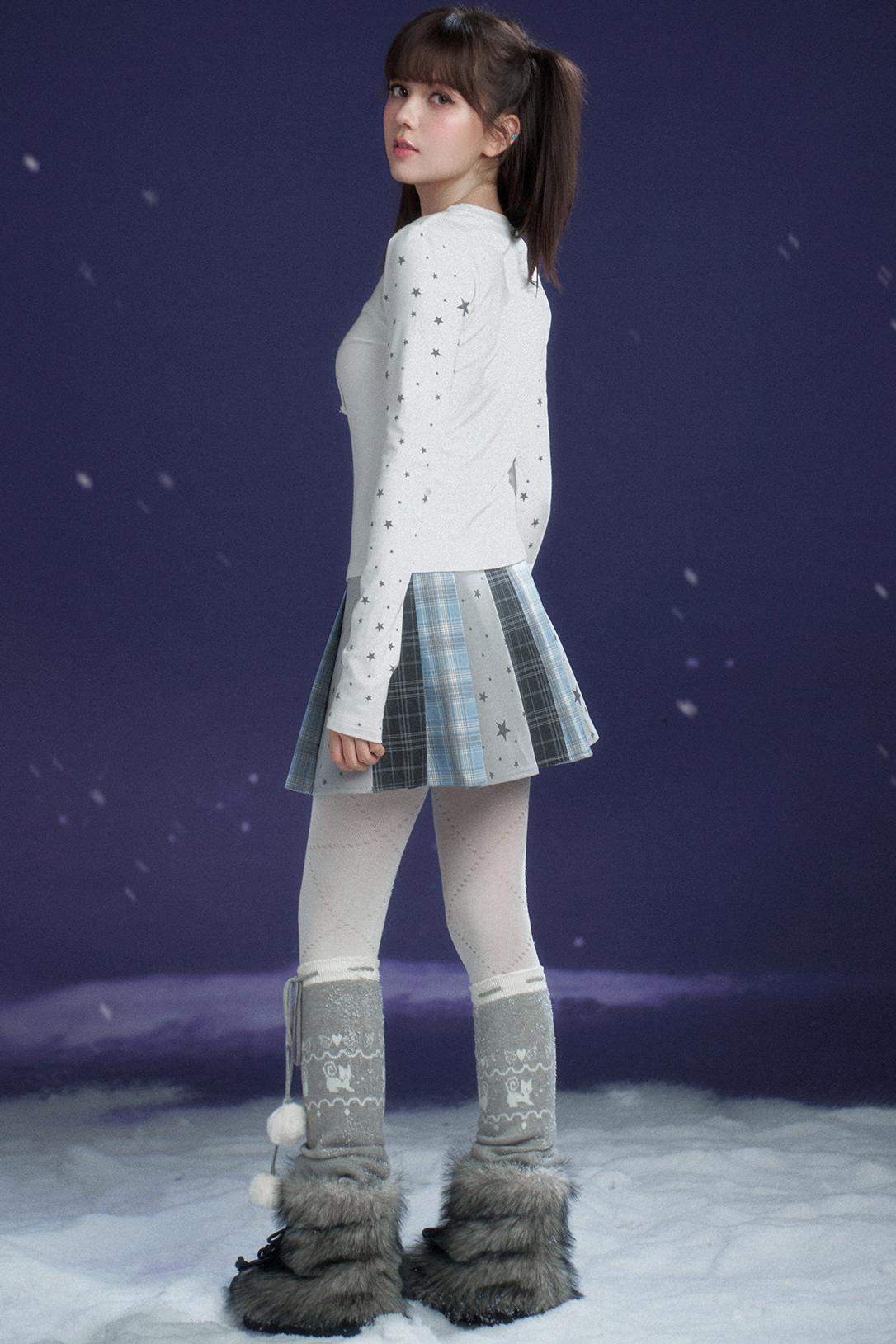 check star pleated skirt