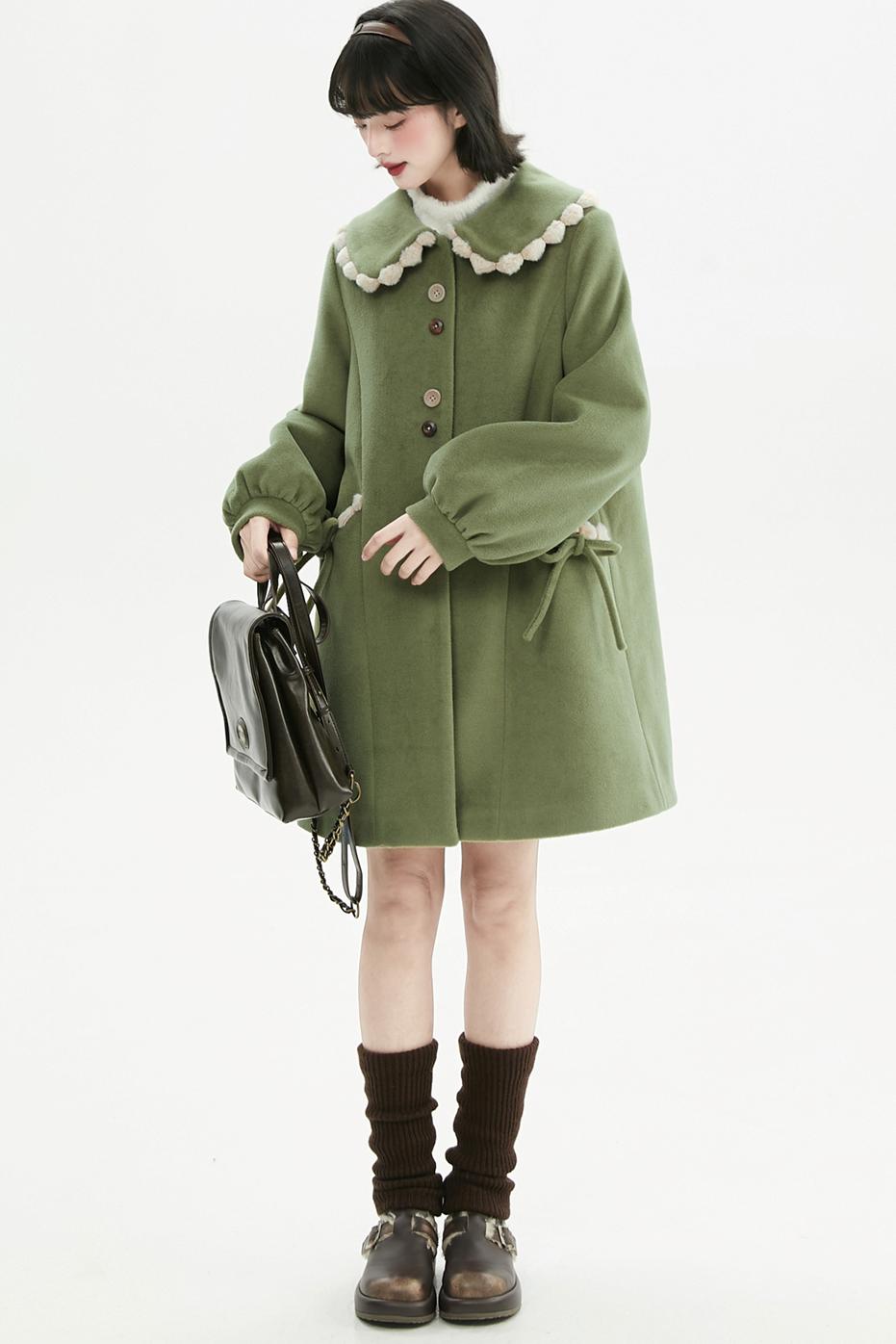 ジャスミングリーンウールコート
